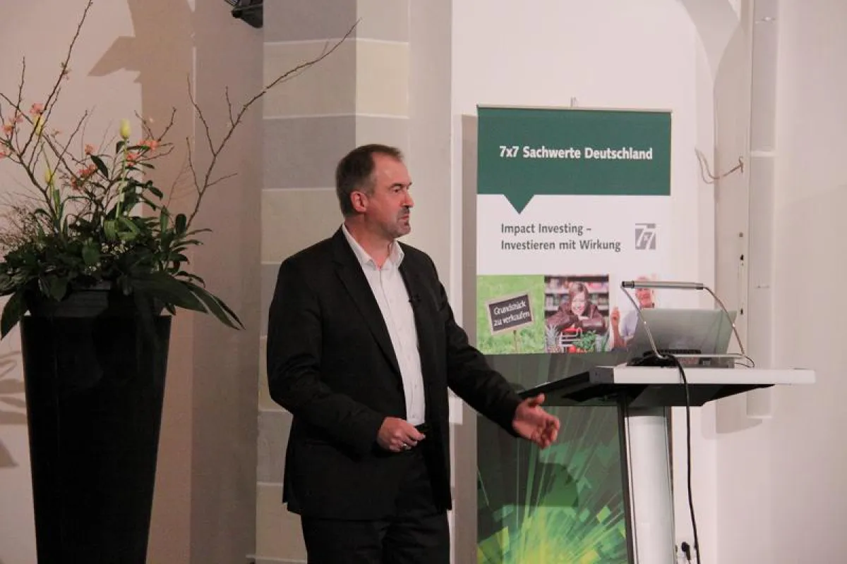 Wie Investieren mit Wirkung für Stiftungen möglich ist, erläuterte Andreas Mankel (7x7invest AG).