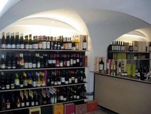 Bild: 369 Tage Weinkontor Blauer Hirsch in Dresden-Friedrichstadt. Wir feiern