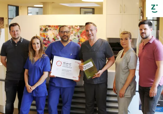 Bild: MVZ Zahnkultur Berlin-Marzahn nun auch All-on-4® Excellence Center!