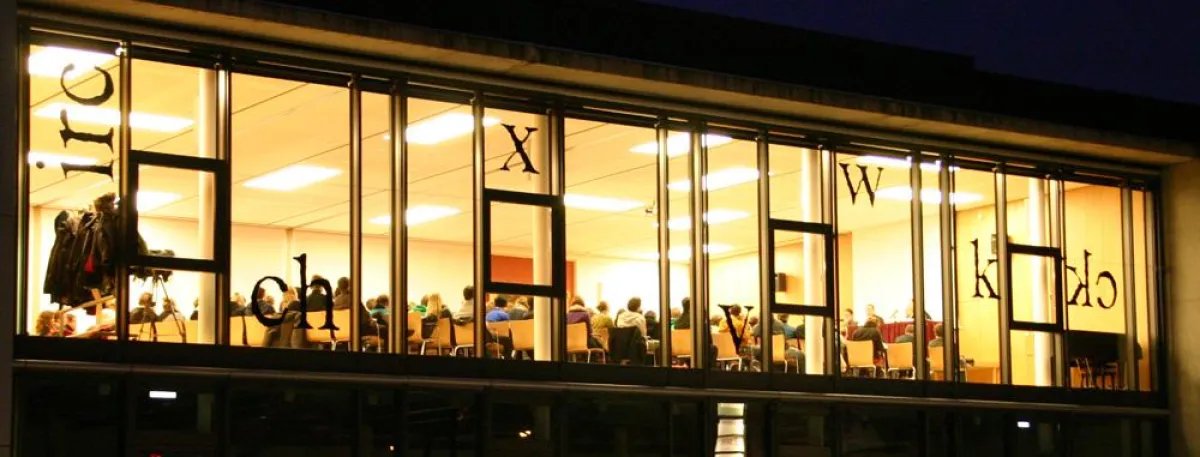 Vortragssaal  Der Vortragssaal im Haus der Kirche | 3. Jugendsymposion »Bewusstsein« im Dezember 2010