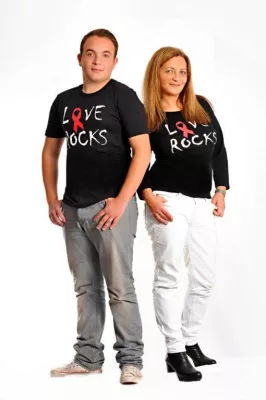 Bild: LOVE ROCKS positioniert AIDS Prävention als Lifestyle