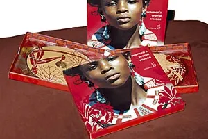 Jubiläumsausgabe der Womens World Voices Serie - Doppel CD Box (Vol. 5) Bild: Jubiläumsausgabe der Womens World Voices Serie - Doppel CD Box (Vol. 5)