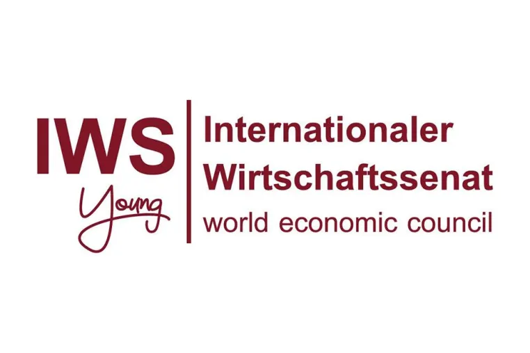 Der Vorstand des IWS Young stellt sich und seine Ziele vor Bild: Der Vorstand des IWS Young stellt sich und seine Ziele vor