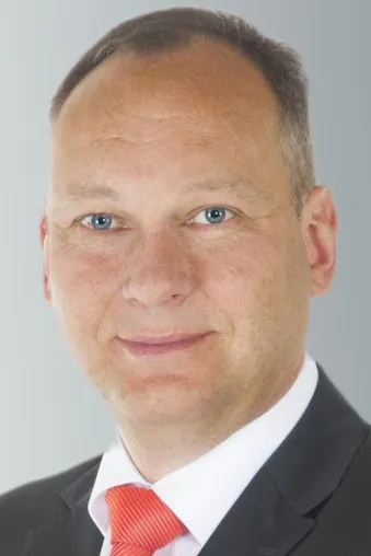 Bestandsproblem wissenschaftlich gelöst - Nachhaltige Optimierung der Fertigwarenbestände möglich Bild: Bestandsproblem wissenschaftlich gelöst - Nachhaltige Optimierung der Fertigwarenbestände möglich