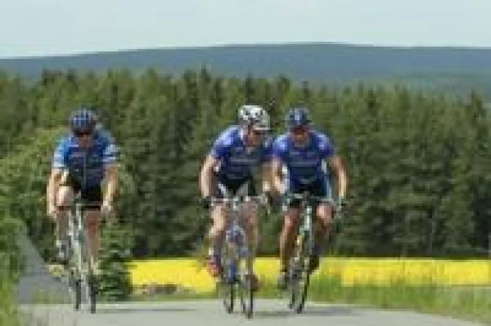 Bild: Volle Muskelkraft voraus: Im Frankenwald können Radler, Mountainbiker und Rennfahrer ihre Grenzen testen