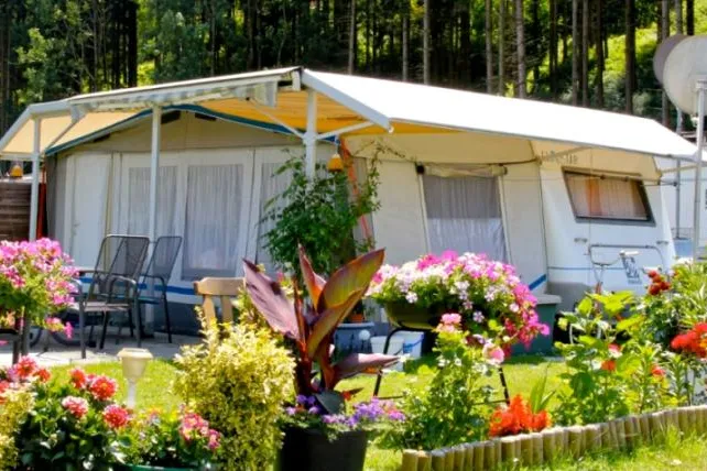 Bild: Versichert in die Campingsaison 2013