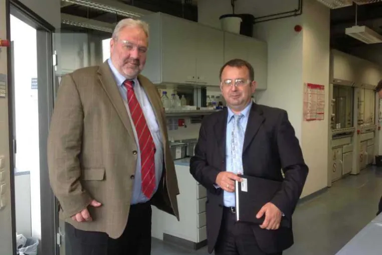 Bild: Bernhard Rapkay, MdEP (SPD) besucht Taros Chemicals