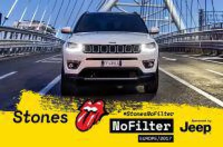 Bild: Jeep® Compass steht mit den Rolling Stones auf der Bühne