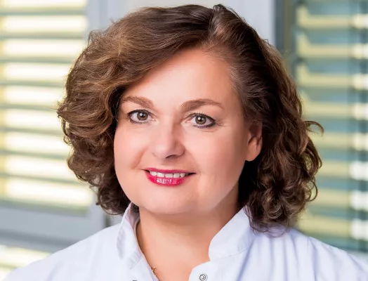 Bild: Dr. Cornelia Schopp wird neue Chefärztin der Rehaklinik Höhenblick