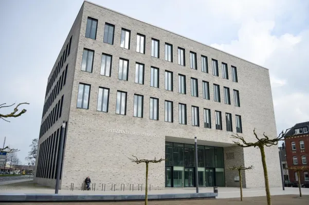 Bild: Geuer zieht Gelsenkirchens neues Justizzentrum um