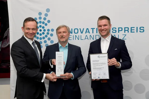 Bild: Innovationspreis „Handwerk“ 2019 ging an Bösing Dental
