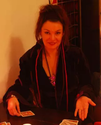 Bild: Schau-Kartenlegen und Wahrsagen - Party-Highlights der anderen Art