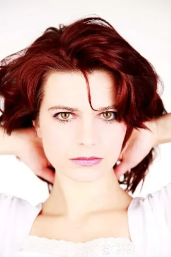 Bild: Sabrina Stern - Ryanne geht, wenn Sabrina Stern kommt...