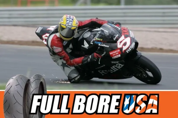 Delticom - Sportlicher Zuwachs mit neuer Top-Motorradreifen-Marke in Motorradreifenshops Bild: Delticom - Sportlicher Zuwachs mit neuer Top-Motorradreifen-Marke in Motorradreifenshops