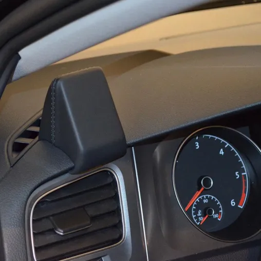 Bild: NAVI Konsole und Halterung von KUDA für VW Golf 7 VII bei Telebox Live