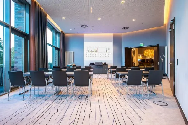 Bild: Das Radisson Blu Hotel, Rostock präsentiert seinen Veranstaltungsbereich im neuen Look