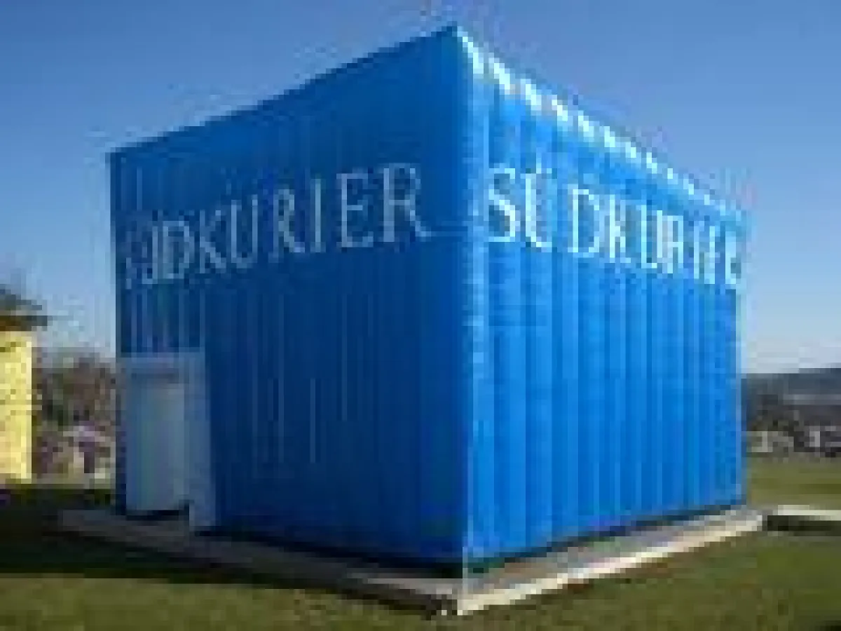 Aufblasbares Zelt MediaCube Südkurier