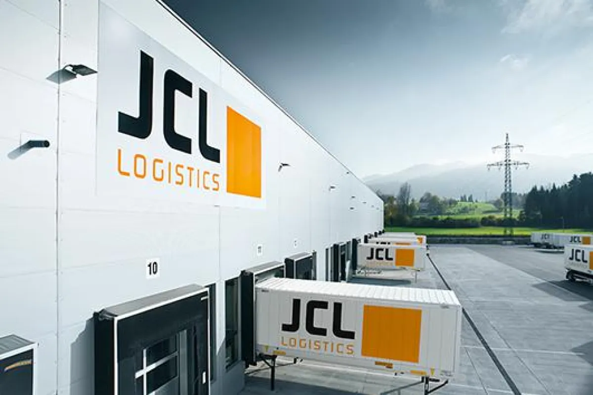 JCL Logistics stärkt seine Kompetenz im Bereich der Endkundenbelieferungen .