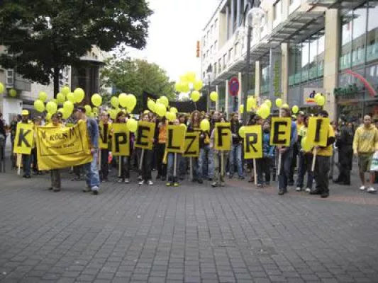 Tierrechtsinitiative Köln ruft zum Protest gegen Pelz auf Bild: Tierrechtsinitiative Köln ruft zum Protest gegen Pelz auf