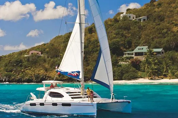 Bild: Charterflotten von „The Moorings“ können ab sofort über Master Yachting gechartert werden