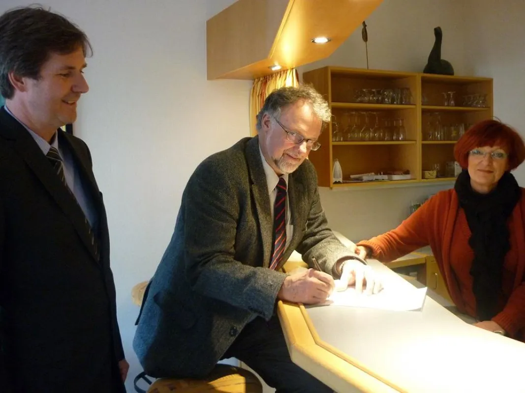 Georg Massion (Vertriebsleiter ClinicAll) und Joachim Hof (GF Klinik Haus am Schlosspark)