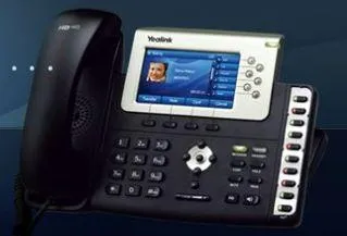 Bild: headON und Yealink revolutionieren den österreichischen Telefonmarkt