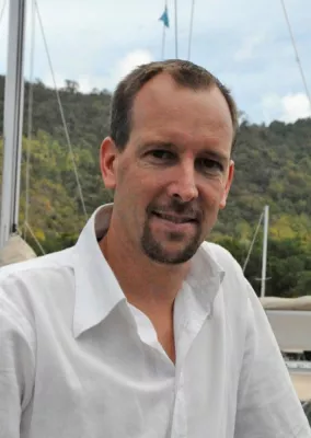 Bild: Deutscher Hoteldirektor auf Saint Lucia: Dominik Ruhl leitet das Fünf-Sterne-Designresort Marigot Bay