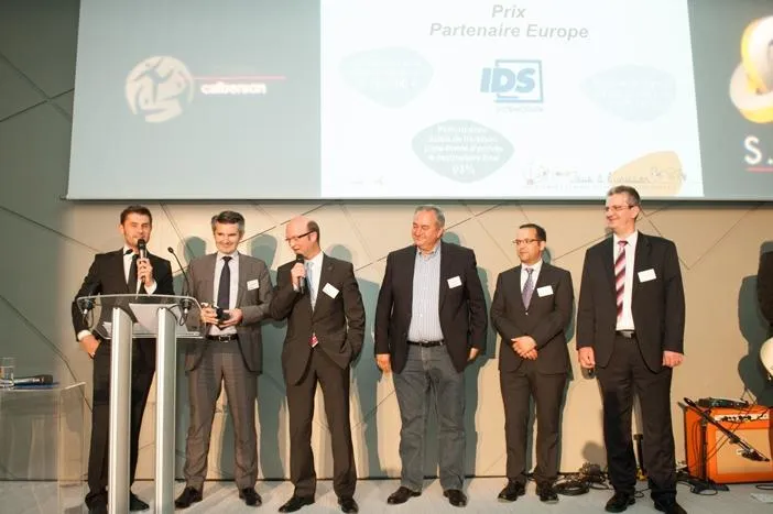 Bild: Auszeichnung von GEODIS: IDS erhält Partnerschaftsaward