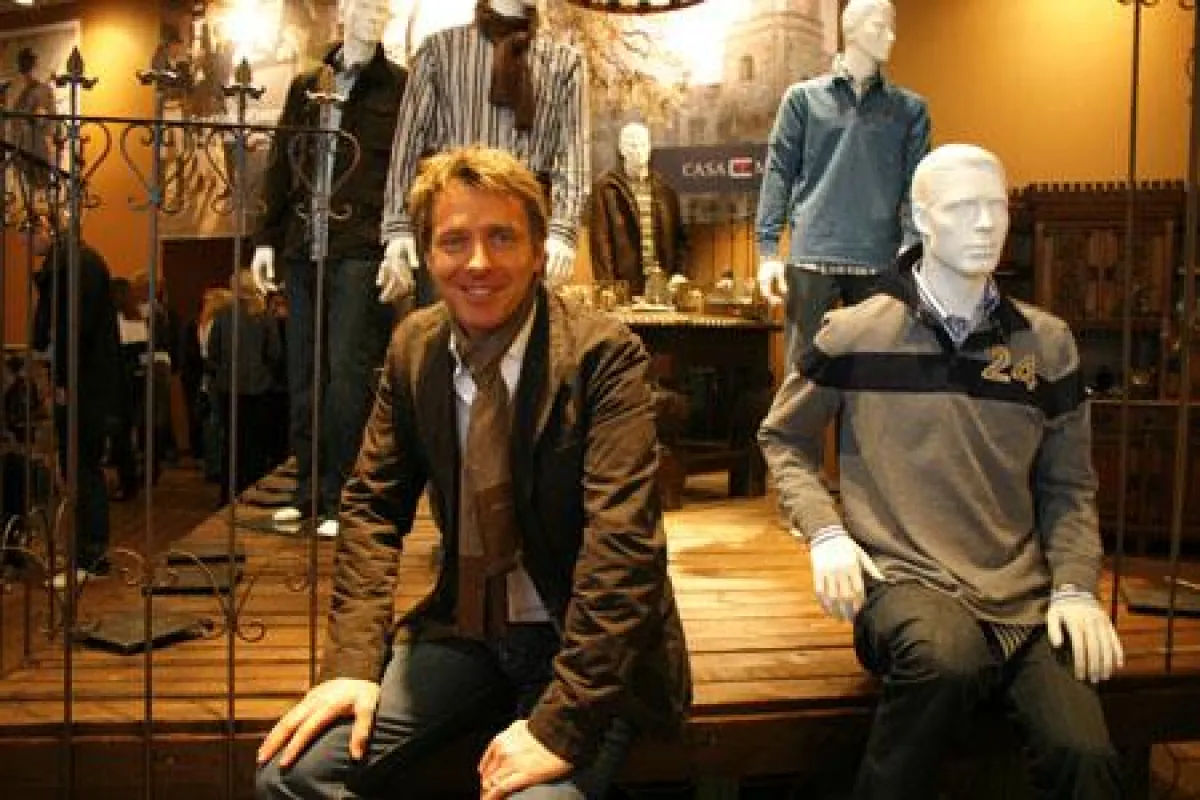 Jörg Pilawa modelt für Casa Moda. Foto: Katrin Völkner für styleranking.com