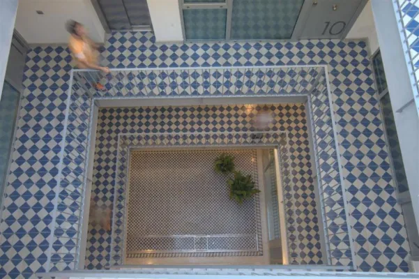 Bild: „Bodenschätze“ für zuhause: Anspruchsvolles Wohnambiente mit Zementfliesen von Casa:1