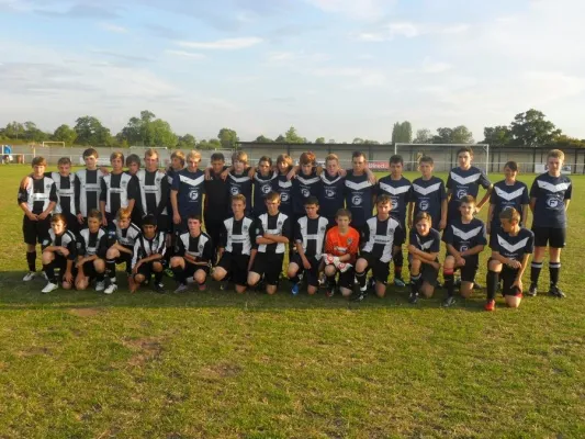 Bild: Sprachreise nach Manchester – wo Nachwuchskicker Rooney und Co. Hallo sagen können