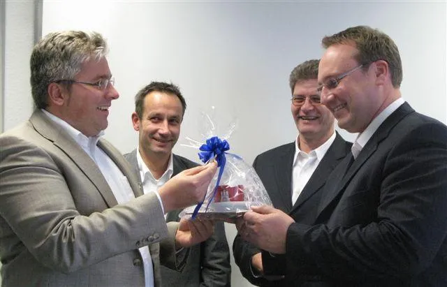 Bornemann AG und FleetFriend GmbH starten von Hamburg aus ihre Vertriebsoffensive Bild: Bornemann AG und FleetFriend GmbH starten von Hamburg aus ihre Vertriebsoffensive