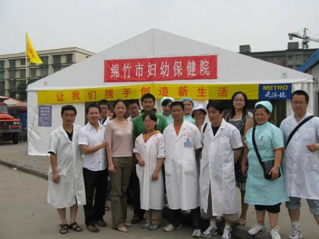 Bild: Losberger hilft Erdbebenopfern in China mit Zelten