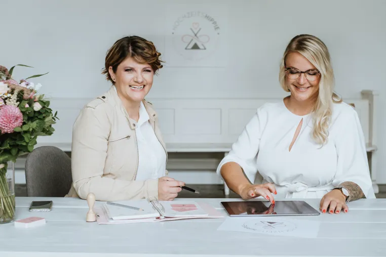 Bild: Produktinnovation in der Hochzeitsplanung: HOCHZEITSHIPPIE bietet digitale Hochzeitskonzepte.