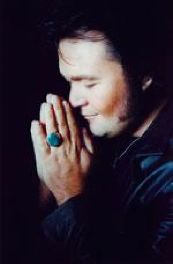 Rio The Voice of Elvis