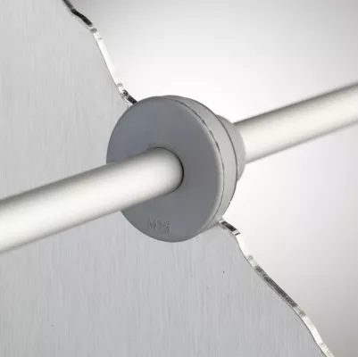 Bild: Doppelmembranstutzen IP67: Neu bei HEYMAN