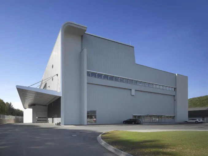 Bild: "Aesculap Innovation Factory" Tuttlingen in Betrieb