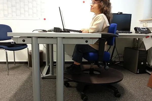 Bild: DAVID - Ergonomischer Bürodrehstuhl für Menschen mit Kleinwuchs II