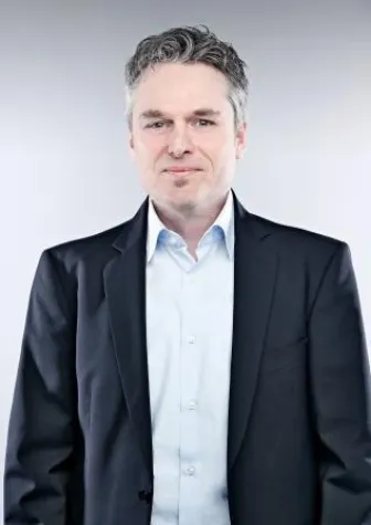 Bild: Jörg Neuberger feiert 15-jähriges Jubiläum bei BALLY WULFF