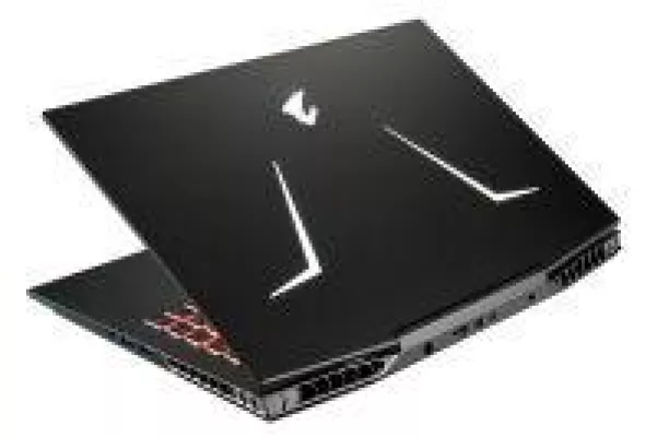 Mit dem AORUS 15 beginnt ein neues Kapitel im 15" Gaming Laptop Segment Bild: Mit dem AORUS 15 beginnt ein neues Kapitel im 15" Gaming Laptop Segment