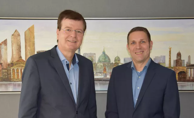 Bild: Vorstandswechsel in der Wohnungsbaugenossenschaft “Humboldt-Universität“ eG