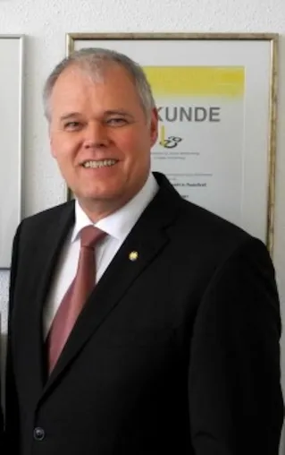 Dr. Walser Dental: Nominierung für den Deutschen Exzellenz-Preis 2020 Bild: Dr. Walser Dental: Nominierung für den Deutschen Exzellenz-Preis 2020
