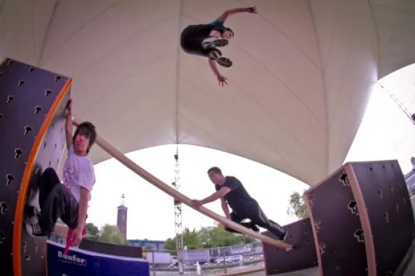 Bild: Kölner realpulse GmbH schafft Bewegungslandschaften - auf der YOU 2010 in Berlin