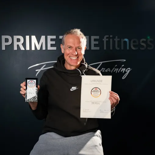 Deutscher Servicepreis 2021 von NTV & dem Deutschen Institut für Service-Qualität für Prime Time fitness Bild: Deutscher Servicepreis 2021 von NTV & dem Deutschen Institut für Service-Qualität für Prime Time fitness