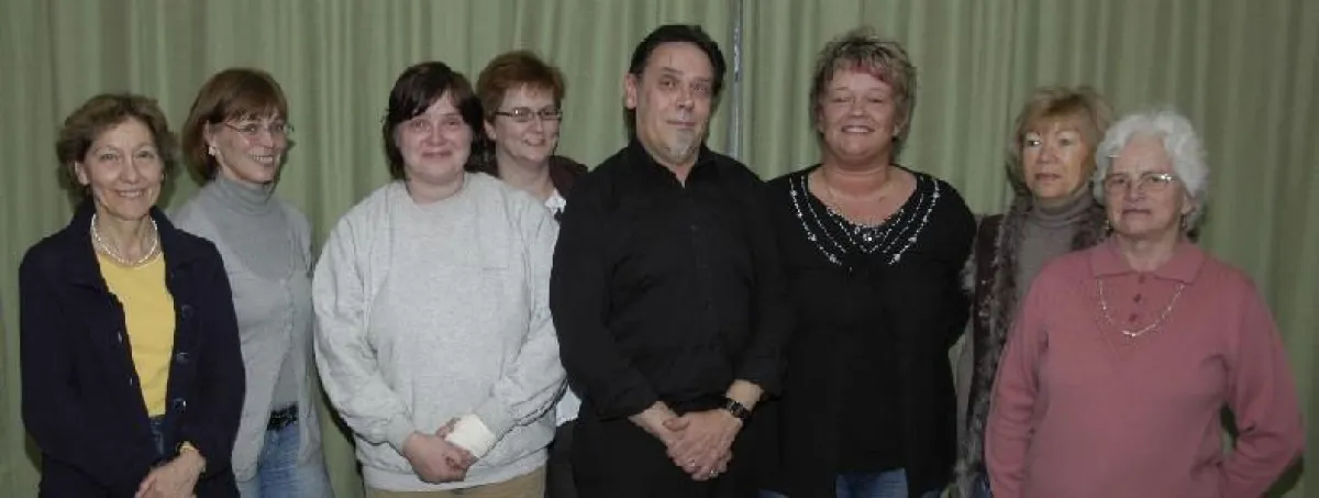 Vorstand und Funktionsträger der Stormy Dyke Dancers (v. l.): Margrit Höhne, Monika von Gellhorn, Sylvia Keucher, Andrea Schön, Detlef Keucher (President), Ulrike Dittmann (Vicepresident), Rosemarie D