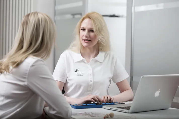 BKK GILDEMEISTER SEIDENSTICKER unterstützt besondere Brustkrebsfrüherkennung durch "discovering hands" Bild: BKK GILDEMEISTER SEIDENSTICKER unterstützt besondere Brustkrebsfrüherkennung durch "discovering hands"