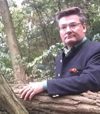 Bild: Köln/ Zollstock-Raderberg: Freier Wähler besorgt über Zustände im Park. "Vermüllung und nächtliche Lager".