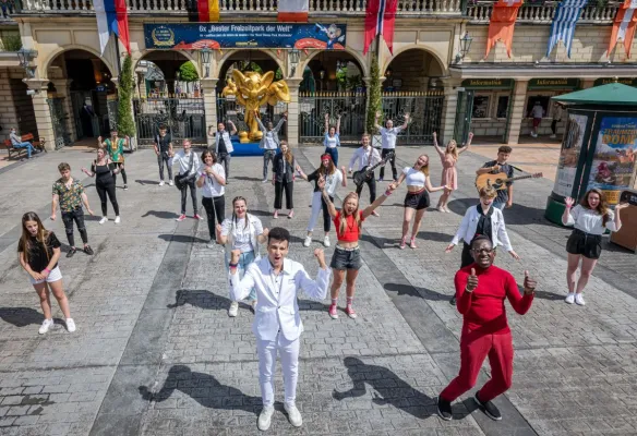 Bild: Italienisches Musikprojekt Vita gewinnt 14."Welcome To Europe" Songcontest!