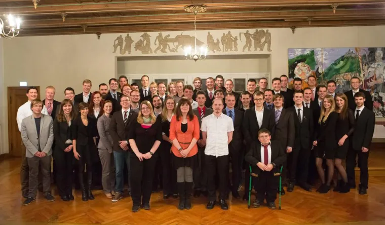 Über 100 Absolventen im Wernigeröder Rathaus ins Berufsleben verabschiedet Bild: Über 100 Absolventen im Wernigeröder Rathaus ins Berufsleben verabschiedet