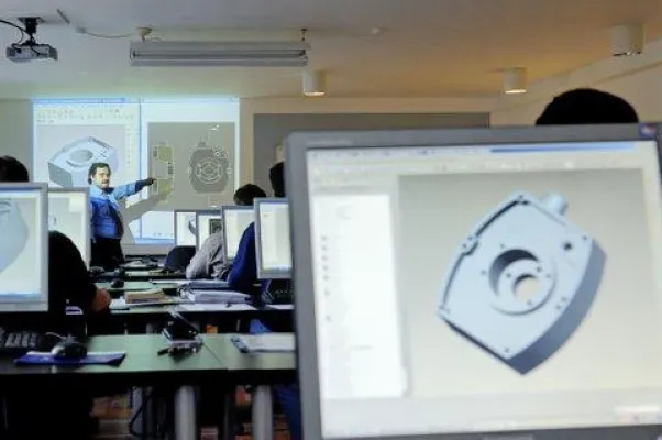 Bild: Expectra unterstützt technisch versierte Soldaten